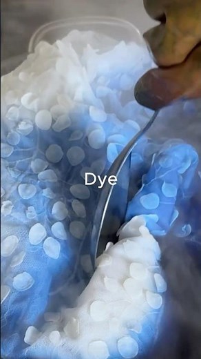 How to dye your wedding dress