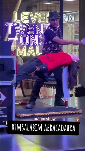 magic show bimsalabim abracadabra