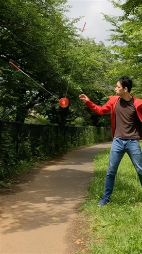 最後の技が凄すぎる。#大道芸 #ディアボロ #ジャグリング #juggling #diabolo #chineseyoyo