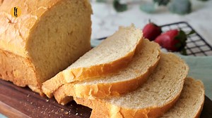 984K views · 10K reactions | Homemade super soft Milk Bread Recipe for you. For best results use Pakola Milk #HappyCookingToyou #FoodFusion #PakolaMilk Written Recipe: https://bit.ly/2PwDBhs | Food Fusion | Facebook