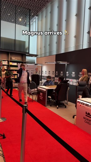 Magnus Carlsen's Slow First Move at Norway Chess