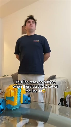 LEGO lion has no fear #lego #legos #legoset #lion #build #viral #shorts