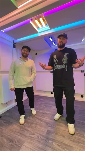 All i want for christmas is a BOOTH!!!!!!!!! . Portable studio quality recording booths shipped to you!! Assembly time: 2-4 hours . #christmas #gaming #recording #bandlab #VO musician trending studio studiolife recordingartist recordingacademy acousticguitar acoustic voiceactor santa vocal vocalist singer vocalcoach booth violin dubbing voiceover gaming anime homestudio christmas xmas