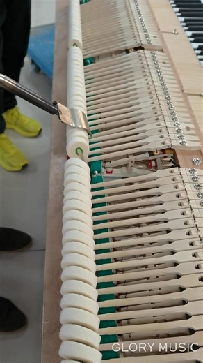 Chloris piano hammers are “having a perm to welcome the coming weekend” . After an intense voicing, ironing the hammer felts is a crucial finishing step to finalize shaping and keep avoid moisture away. Does your piano has this process? Are you interested in this piano ironing tool? Welcome to contact us. www.chlorispiano.com #chlorispiano #glorymusic #pianotechnique #pianotechnician #pianoworker #pianodaily #pianolife #pianolover #pianobook #pianobuyer #pianoshop #musicshop #pianotool #pianopar