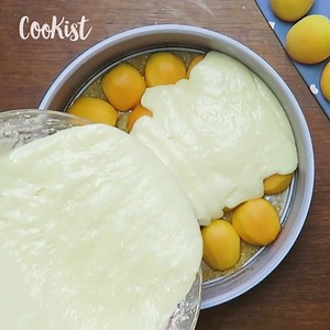 1.1M views · 9.5K reactions | Apricot upside-down cake: so delicious and moist, you’ll love it! <3 | Cookist Wow | Facebook