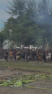 A traditional food making while using a traditional cloth from Lani tribe, West Papua. #papuan #westpapua #traditional #tribe # | Dherry Jo