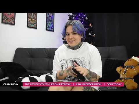 Ary abdul wears and reviews black stockings with a spider web pattern | GlamShow