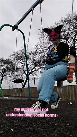 I filmed this in public so I was afraid to do much- #fictionkin #mepad #ii #osc #inanimateinsanity