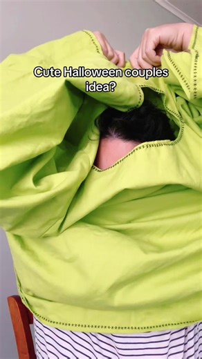 Robin Hood and Lady Kluck: Cute Halloween Couples Costume Idea