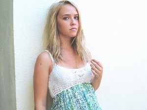 Calgary actress Siobhan Williams explores the underbelly of reality TV with Lifetime's UnReal