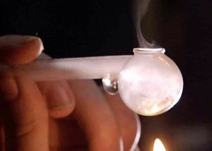 Meth smoking in school lands 4 students in jam with cops and Lincoln Park High