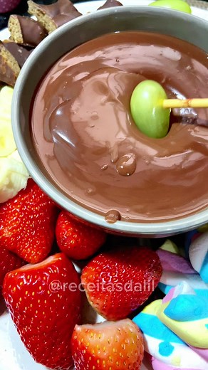 Fondue doce sem panela de fondue