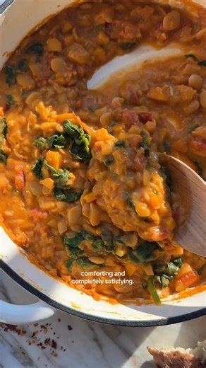These creamy tomato beans are my ideal one-pot dinner. Cozy, simple, and just right with warm pita for scooping. Recipe below! Ingredients: 2 tablespoons olive oil 2 shallots, chopped (⅔ cup) 2 medium carrots, chopped 1 small fennel bulb, chopped 3 garlic cloves, chopped Sea salt and freshly ground black pepper ½ cup chopped sun-dried tomatoes 2 tablespoons tomato paste 2 cans butter beans, drained and rinsed 3 cups vegetable broth 1 cup coconut milk, cashew milk, or heavy cream 4 ounces spinach
