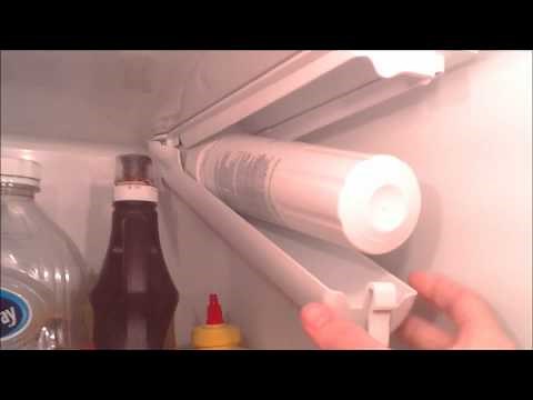 Replacing Whirlpool / Maytag refrigerator water filter