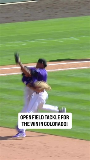 89K views · 902 reactions | Are we posting this from the right account? Hey NFL on FOX, this might be your highlight 藍 | MLB on FOX | Facebook