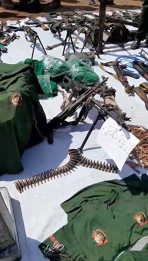 Breaking news: authorities in Juba town, Central Equatoria State, Republic of South Sudan, make significant strides in maintaining peace and stability, confiscating arms and a van from Red Belt Movement operatives. #hilightseveryonefollowers2025 #UpdateNews #justiceforborvictims #protectyoungtraders #LikeFollowShare #hilightseveryonefollowers2025ghtseveryonefollowers2025ilightseveryonefollowers2025 | Nhomlaau MEDIA