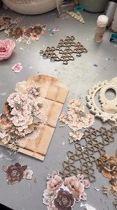 Hello 🌸 I’ve got a cute little process video to share today. Layer upon layer of beautiful Prima products. Background paper and Ephemera - I’ve used The Homebaker collection plus a little splash of pink. Brown, pink and cream is such a lovely colour combination 🤎💗🤍 I hope you enjoy the process xx Stacey Young Creations and Crafts #primamarketinginc #primaflowers #createwithprima #tag #cardmaker #primamixedmedia #primamomentswithyou #thehomebakercollection #the3girlstale #create #creative #3d