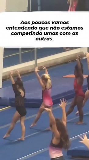 A competição, que muitas vezes prevalece em níveis mais baixos, é fruto da insegurança e do medo de escassez. Quando as pessoas entenderem que cooperar é melhor que competir a humanidade dará um salto evolutivo! . . . 🎥 @ursa.mor . . . #auto_conhecimento_2020 | Auto Conhecimento 2020