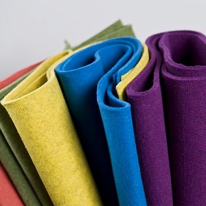 [Hot Item] 100% Recycled Polyester Fiber Wool Felt Sound Absorbing Nonwoven Fabric Felt