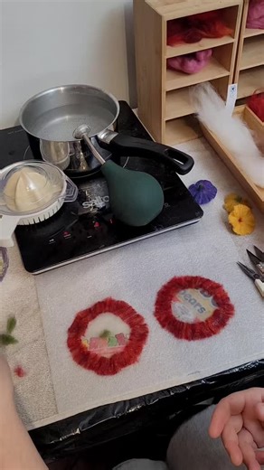Prepping the stem of my felting flower. 🌺 #feltedflowers #felt #wetfelting #fiberart | Tournie