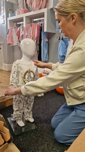 Little label company on Reels