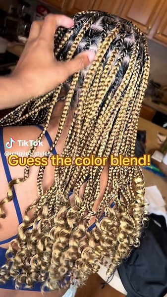 Medium Knotless Braids with Curly Ends Transformation