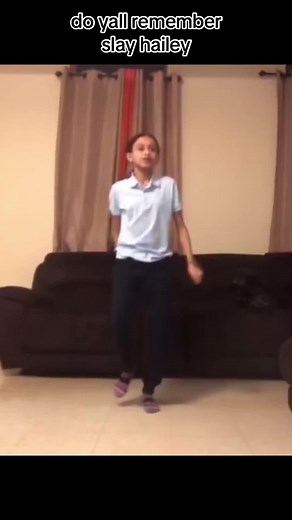 Replying to @May-a🔊 the memoriesss #2017 #slayyhailey #olddances | slay hailey