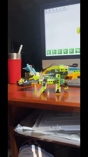Lego Wedo 2.0 dinosaur #lego #education