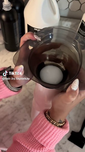 Brazilian blowouts smooth frizz, add shine, and make hair easier to style. They cut blow-dry time, work on most hair types (even color-treated), last up to 3–4 months, and fade naturally without harsh grow-out lines. 🪩⚡️ #foryou #mississippihairstylist #brazilianblowout #goldwell #fyp