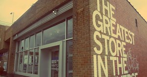 RAYGUN OPEN IN KANSAS CITY CROSSROADS RIGHT NOW!!!