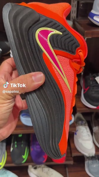 Giannis Freak 7 basketball shoes. #basketballshoes #giannisfreak7 #hoopshoes #hooper #shoes #nikefreak7