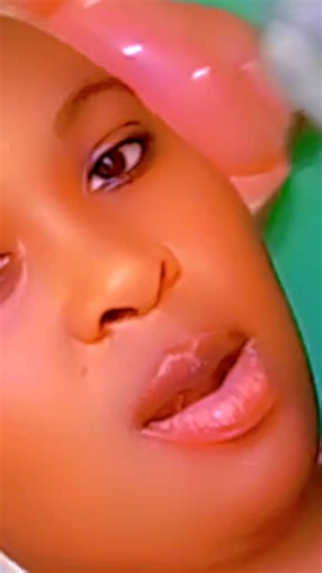 yvonnefashion2 (@yvonnefashion2)’s videos with original sound - Okwir Odwee