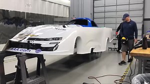 35K views · 2K reactions | Behind the scenes as the PEAK Auto / BlueDEF Team Chevy gets a wardrobe change for this weekend’s NHRA #SpringNats! Celebrating the 20th anniversary of John Force’s historic 100th career victory. | John Force Racing | Facebook
