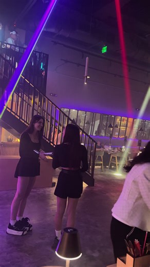 Golden queen (@goldensuperqueen)’s videos with original sound - Golden queen