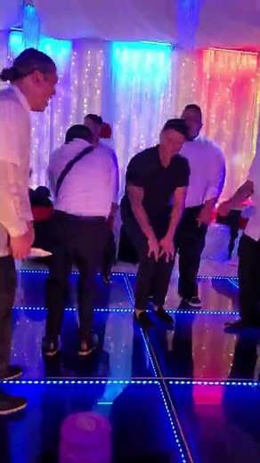 Ocho! Ocho! Philippine dance