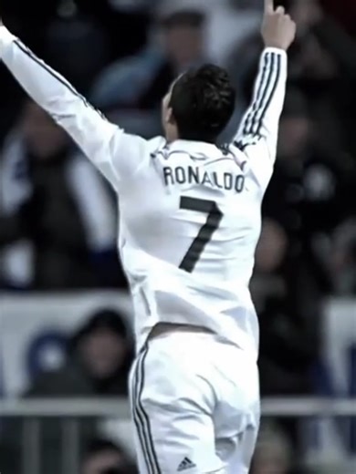 #cristianoronaldo #cr7 #mu #realmadrid