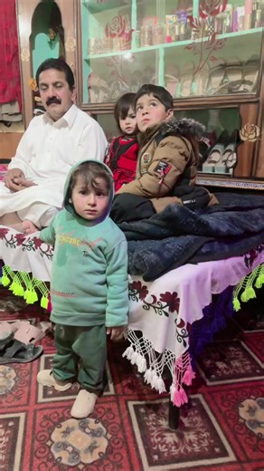 @J M 🥀 @Zafar supari @S_k_khilji @Jaggikharoud37 @Zach King @Channel 4 News