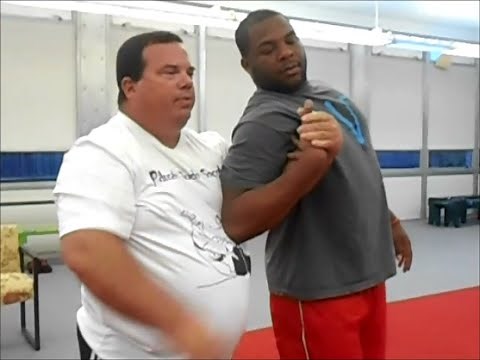 Aikijutsu lock flow to wrist control, to come along, to throw or pin and cuff