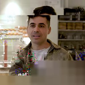 150K views · 604 reactions | This robot restaurant makes really delicious burgers in 5 minutes. | The Verge | Facebook