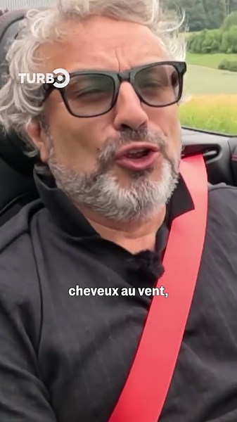 Elle se nomme GT3 SC et c'est une première pour cette série spéciale qui offre à un cabriolet l'accès au dernier moteur atmosphérique de la Porsche 911 : le 4,0 litres de 510 chevaux 🤩​ #Turbo, dimanche à 11h25 sur M6 et en streaming sur M6