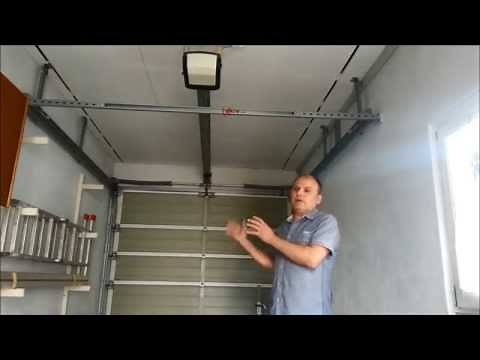 Einbau eines elektrischen Garagentoröffner