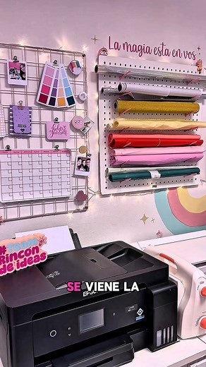 ¿Queres hacer calendarios super originales? ⚡¡Este curso es para vos! 🌈Se viene un nuevo curso: Calendarios creativos en canva ✨ ⚠️Y hasta el 28-11 esta en pre-venta con 85% OFF⚠️ 🌈En este curso vas a aprender a realizar desde 0 y paso a paso 8 tipos de calendarios creativos en canva✨ ⚡Vas a aprender ✅ Las herramientas y funciones de CANVA PARA PC GRATIS para diseñar ✅Diseñar paso a paso 8 tipos de calendarios ✅A crear desde 0 tus propios calendarios ✅Los materiales y herramientas necesarias p