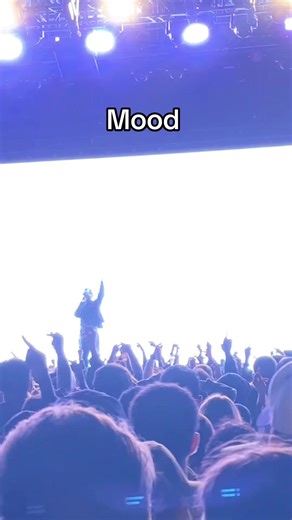 Yk what chance hell yeah @Chance The Rapper #concert #nyc #chancetherapper #fyou #fuckyou