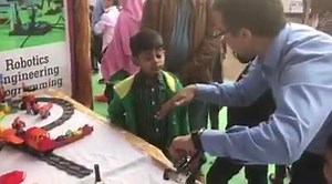 25 reactions | Explaining how the sensor works. #mathsaurscience | Robokids | Facebook