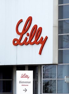 Lilly to seek accelerated FDA approval for Alzheimer's drug this year