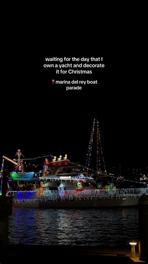 Marina del Rey Christmas Boat Parade Experience