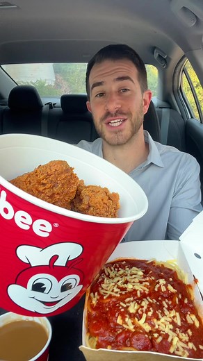 Delicious Jollibee Fried Chicken & Peach Mango Pie Review
