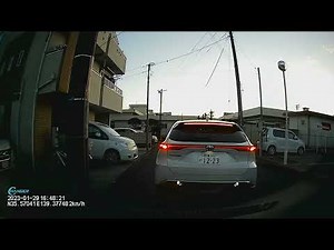 [Dashcam] This driver is a bit of a bad driver [Dangerous driving]