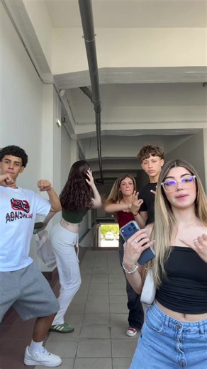 @edxin✌🏽🏄🏽‍♂️ @nenaz @matilde @morenaz @Ramosz🍀