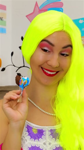 This Candy Fail Broke Me 😂 #funny #prank